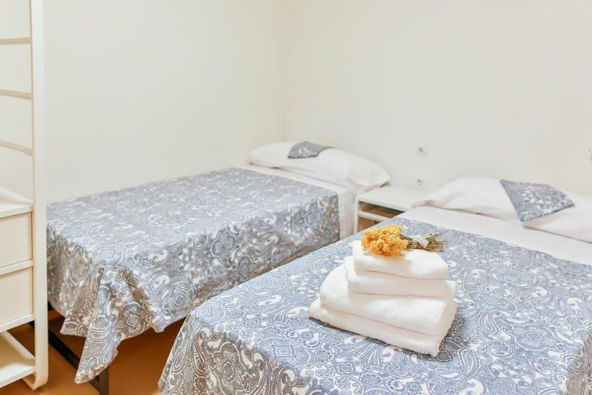 Apartaments Les Palmeres كوماروغا المظهر الخارجي الصورة